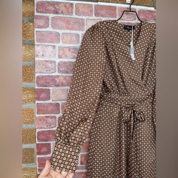 ROSEDRESS VINTAGE FLORAL PRINTED LONG SLEEVE RUFFLE WRAP MIDI DRESS - COFFEE L - Picture 12 of 17